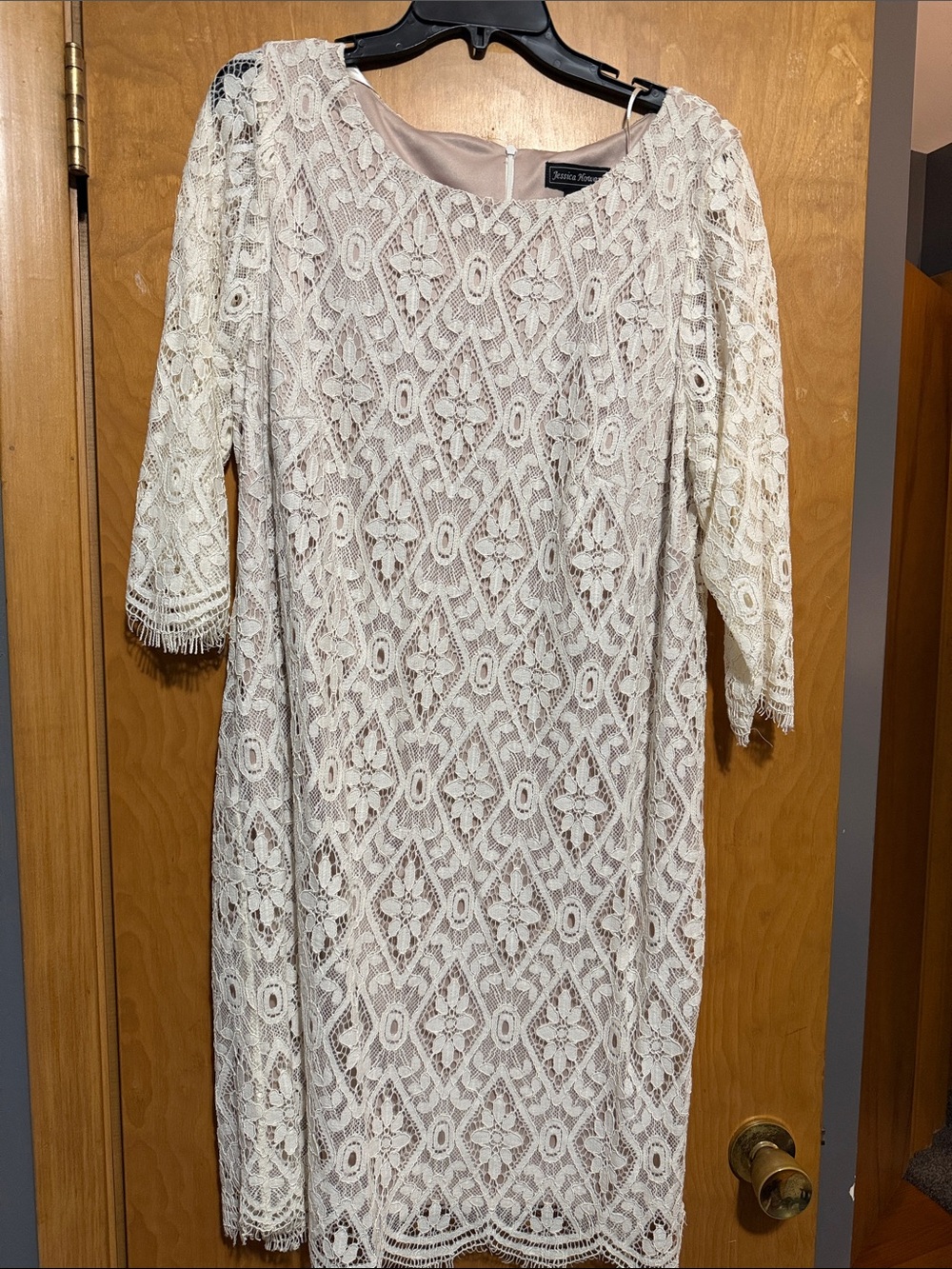 Jessica Howard Ivory Lace Midi Dress
